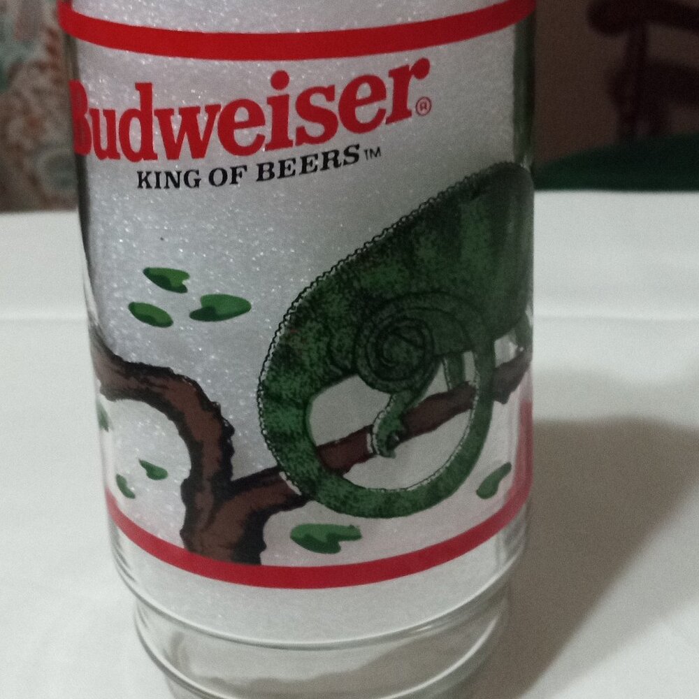 Set of 2 Vintage Budweiser Glasses